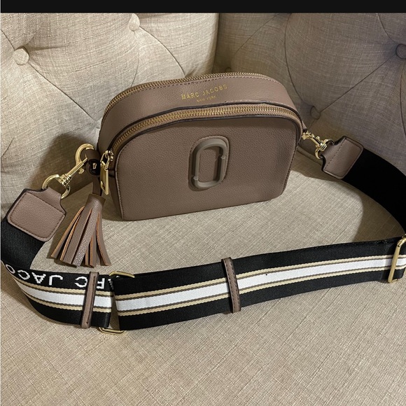 Marc Jacobs Snapshot d u p e - Picture 1 of 3